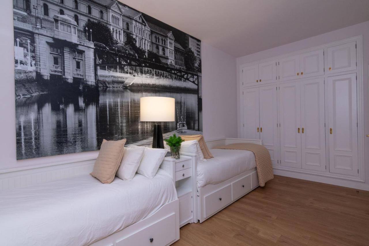 Bilbao Henao Park De Bilbao Suites, En Pleno Centro Con Garaje Directo Eksteriør billede